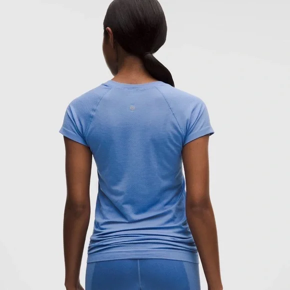 Lululemon Women's Blue swiftly tech shortsleeved Top - Picture 2 of 6